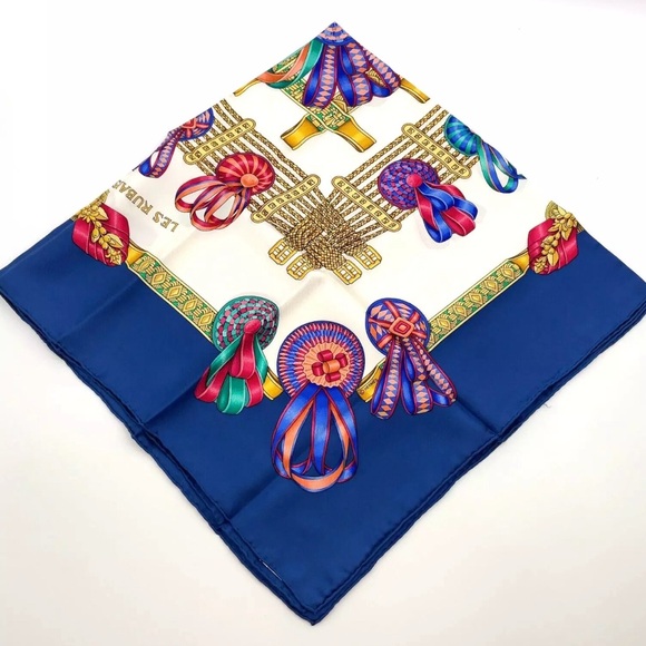 Hermes Carré 90 LES RUBANS DU CHEVAL Silk Scarf W/Box - Picture 6 of 15
